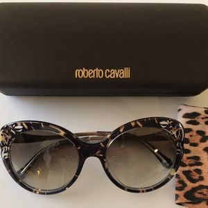 Roberto Cavalli  Sunglases